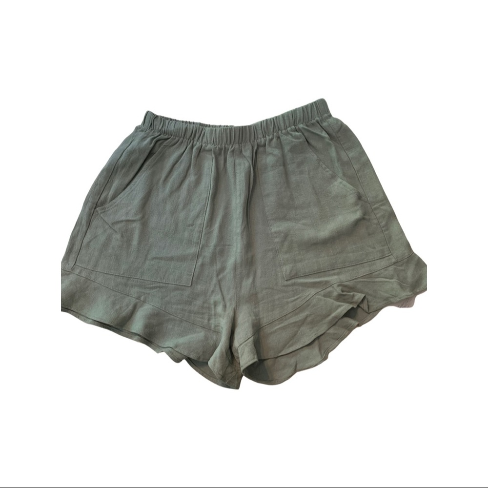 High Rise Ruffle Shorts Medium